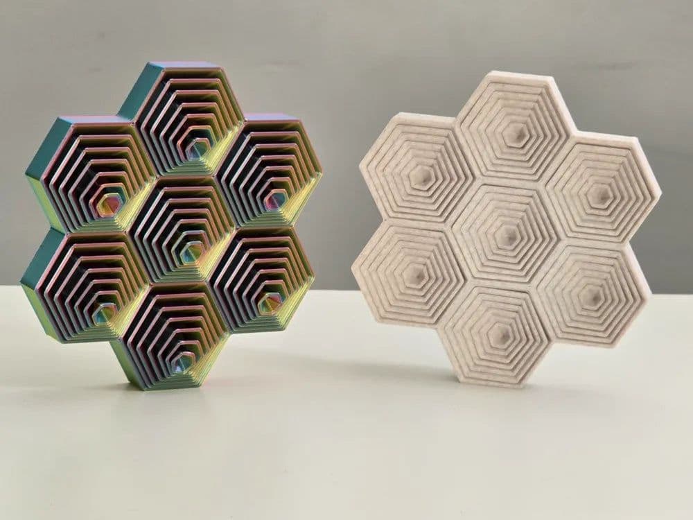 Honeycomb Fidget Toy - Hexagonal Anti-Stress Toy - Thumbnail 2