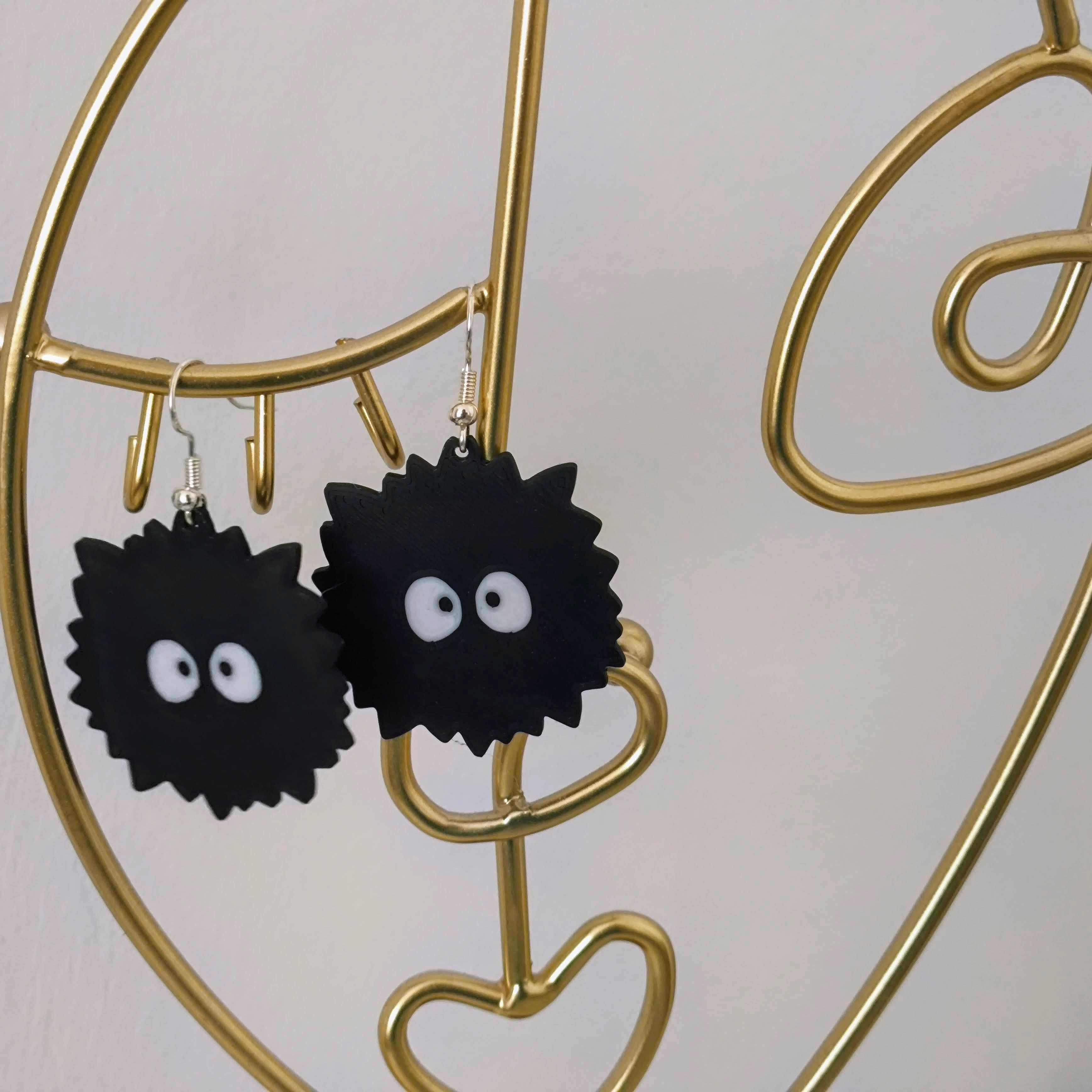 Susuwatari Earrings - Studio Ghibli - Thumbnail 2