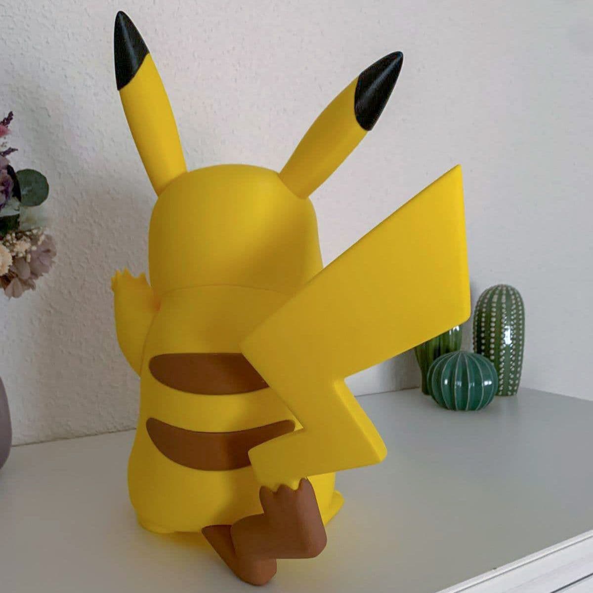 Life-Size Pikachu - 3D Multicolor Collectible Figure - Thumbnail 3